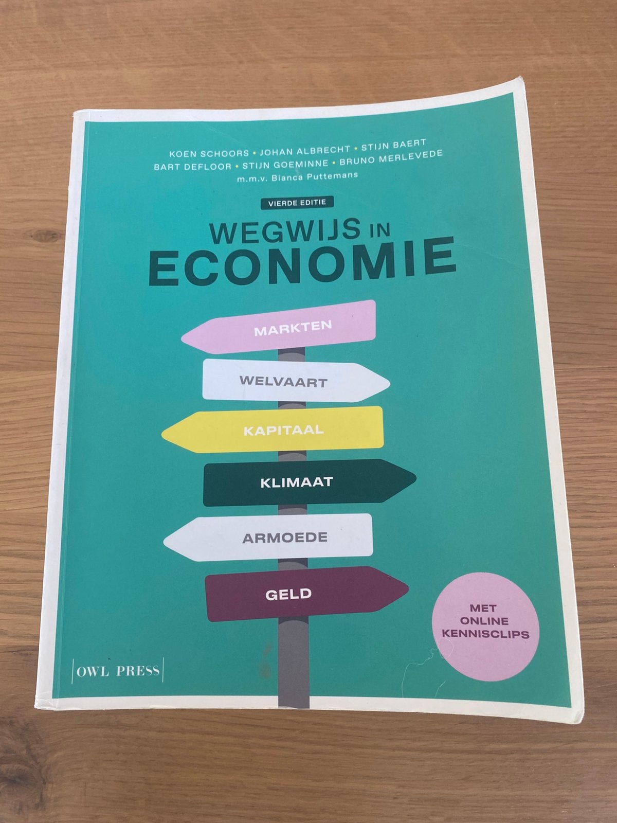 Wegwijs in economie vierde editie, Boeken, Ophalen of Verzenden, Gelezen