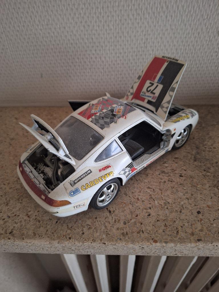Model auto porsche carrera 911 burago, Ophalen, Auto, Burago