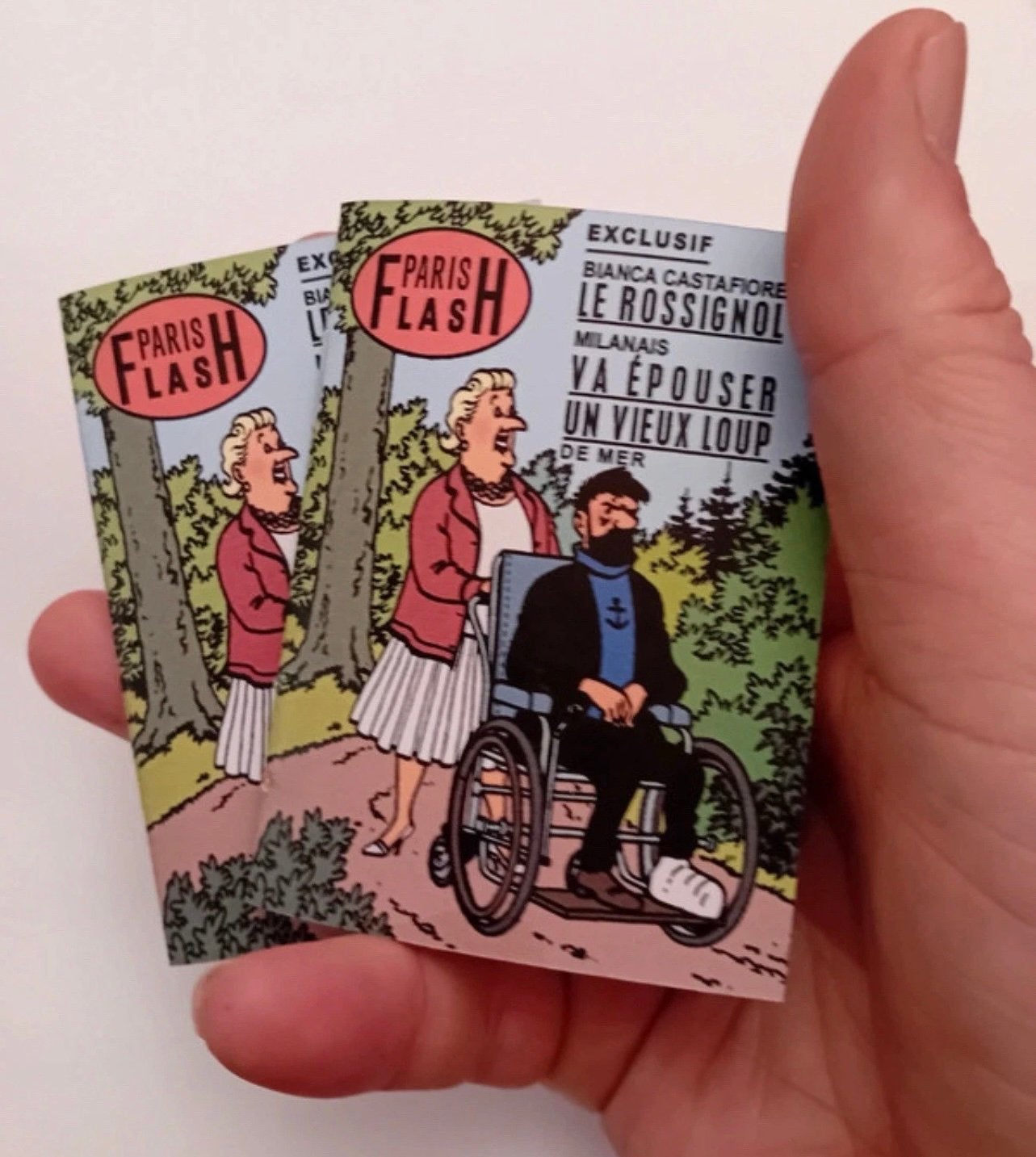 Tintin Kuifje Tim : objet dérivé de la B.D. (LE PARIS FLASH), Collections, Personnages de BD, Comme neuf, Livre ou Jeu, Tintin