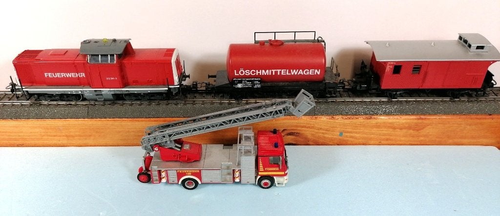 Marklin HO (uit starterset 29750) Feuerwehr 5-delig digitaal, Ophalen of Verzenden, Zo goed als nieuw, Treinset, Märklin