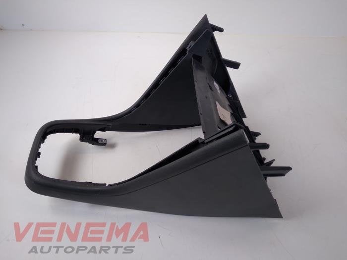 Middenconsoles van een Volkswagen Polo, Gebruikt, -, Volkswagen, -