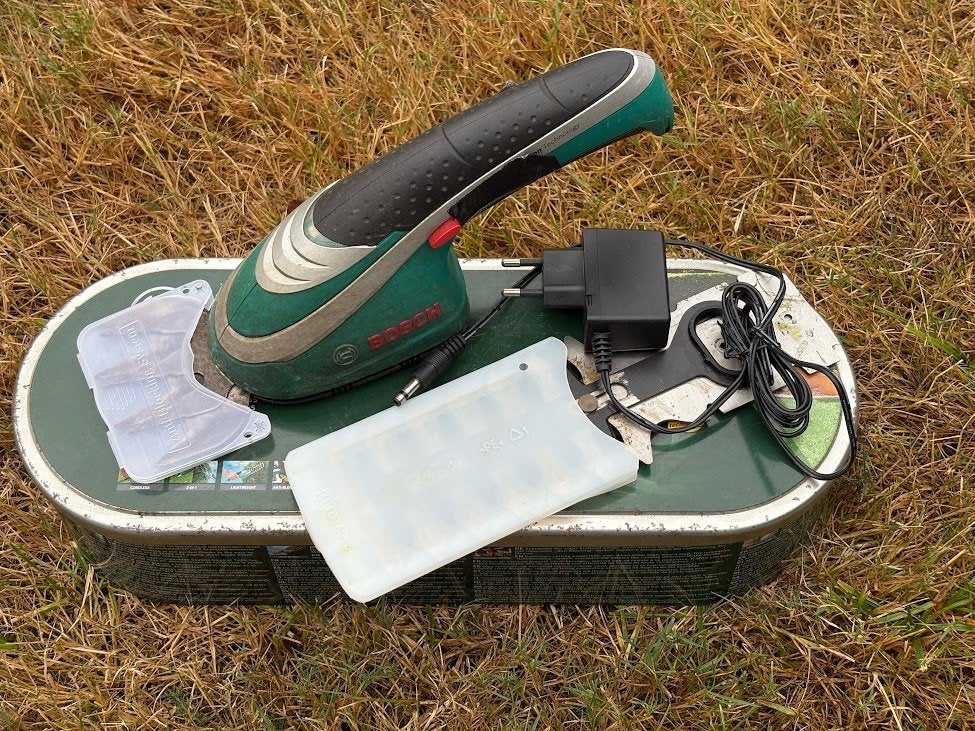 Bosch Isio, Tuin en Terras, Heggenscharen, Ophalen of Verzenden, Gebruikt, Accu, Bosch