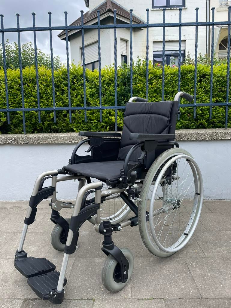 Chaise roulante pliable Vermeiren V 300 état neuf, Enlèvement ou Envoi, Comme neuf