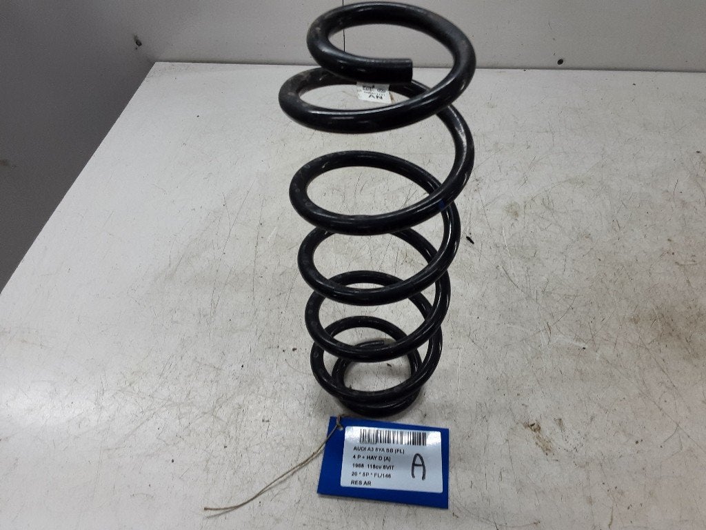 RESSORT DE SUSPENSION ARRIERE Audi A3 Sportback (8YA), Utilisé, Audi