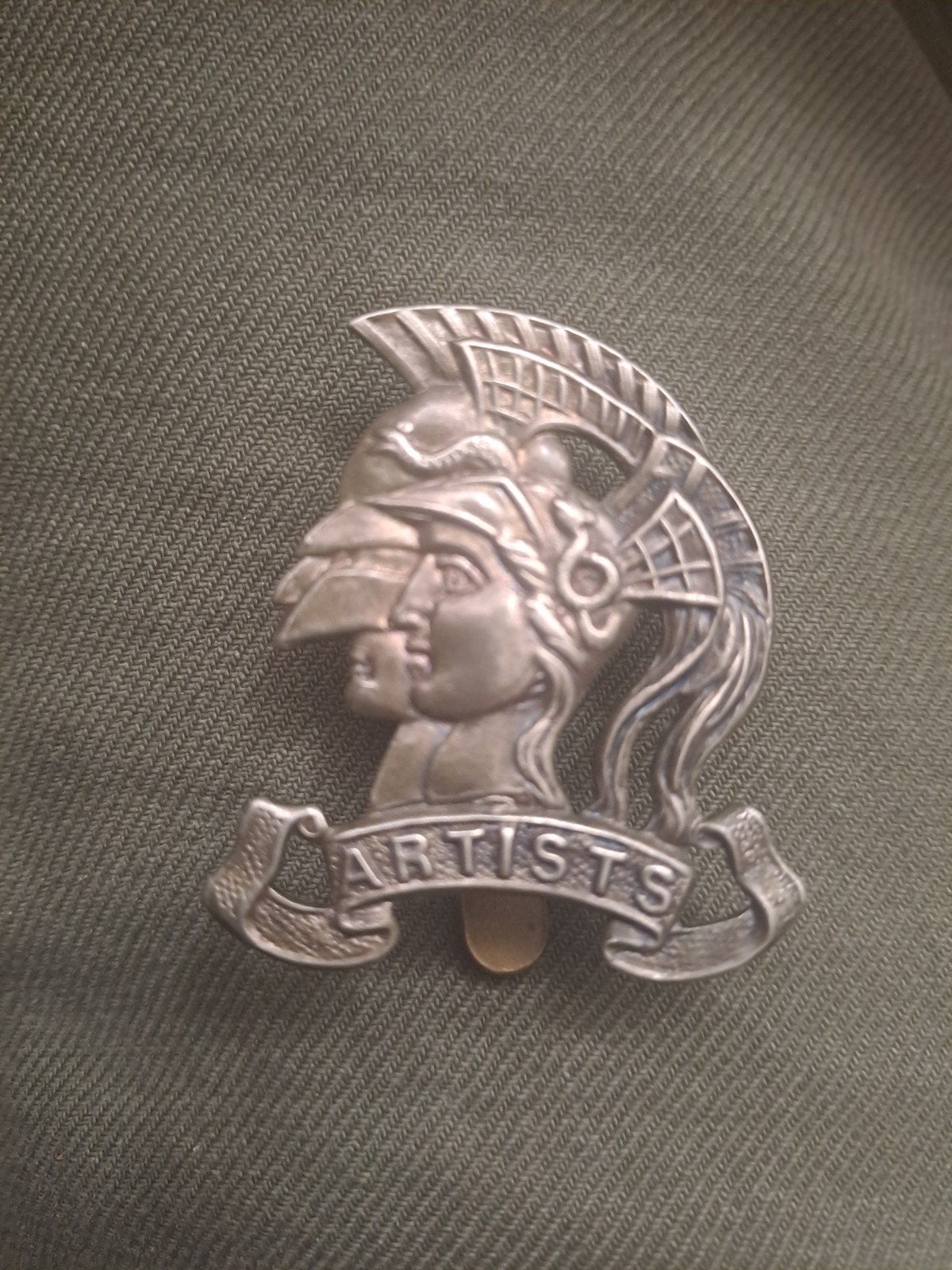 insigne de casquette Artist Rifles, Enlèvement ou Envoi, Armée de terre, Emblème ou Badge