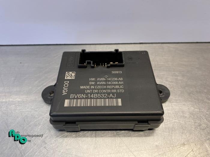 Module verrouillage central des portes d'un Ford Focus (Focu, -, 3 mois de garantie, -, -