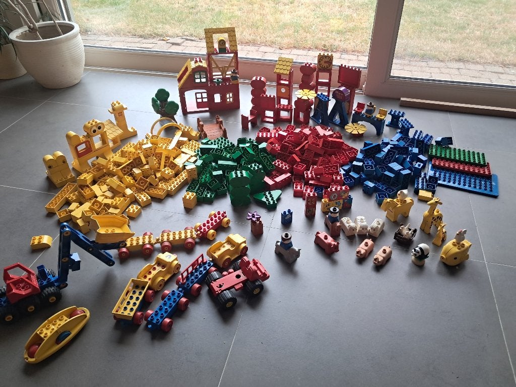 duplo oa 400 blokjes,dieren,huisje,vormen,plankjes,wagens, Ophalen of Verzenden, Gebruikt, Losse stenen, Duplo