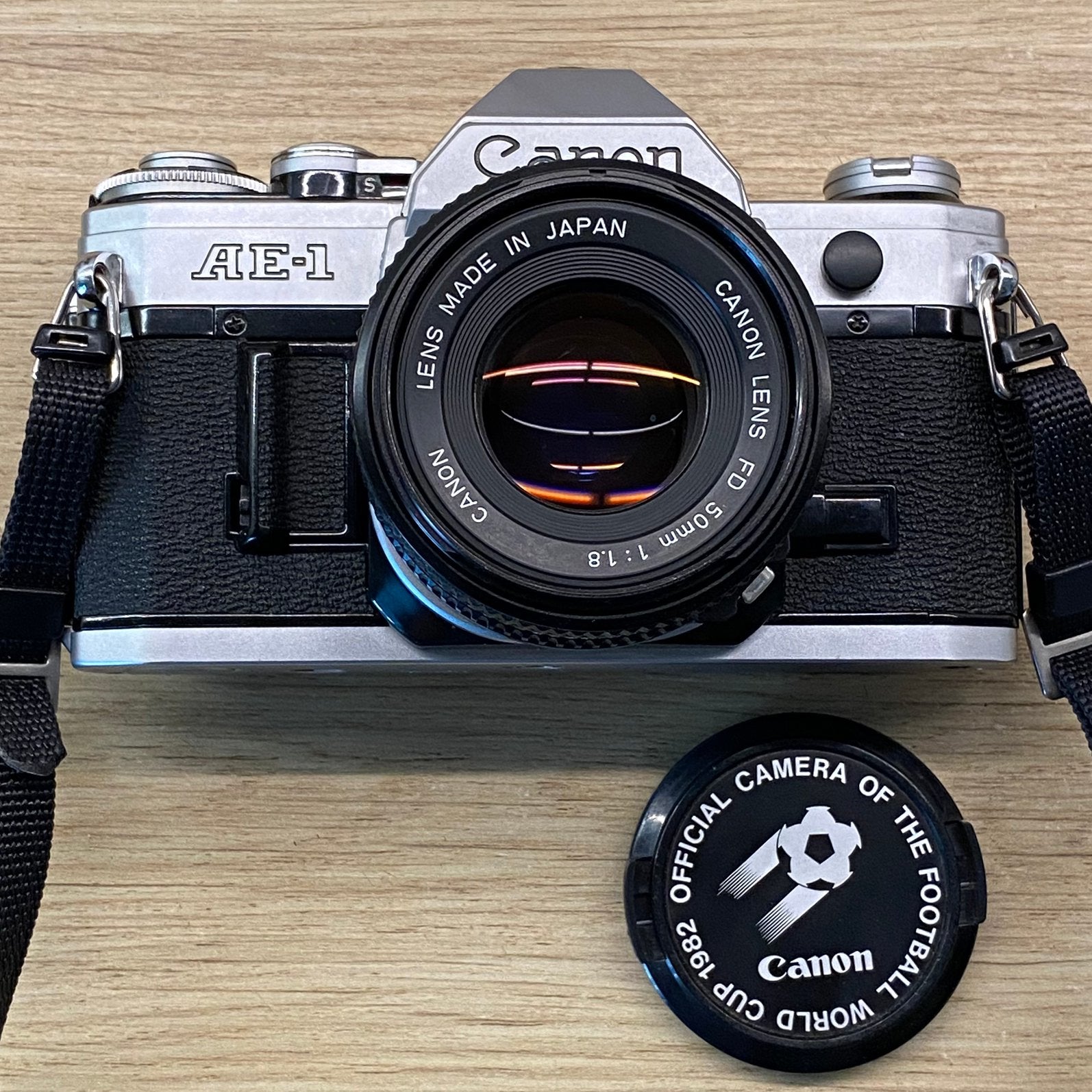 Canon Ae1, Canon New Fd 50mm f1.8 *comme neuf, TV, Hi-fi & Vidéo, Appareils photo analogiques, Enlèvement ou Envoi, Comme neuf