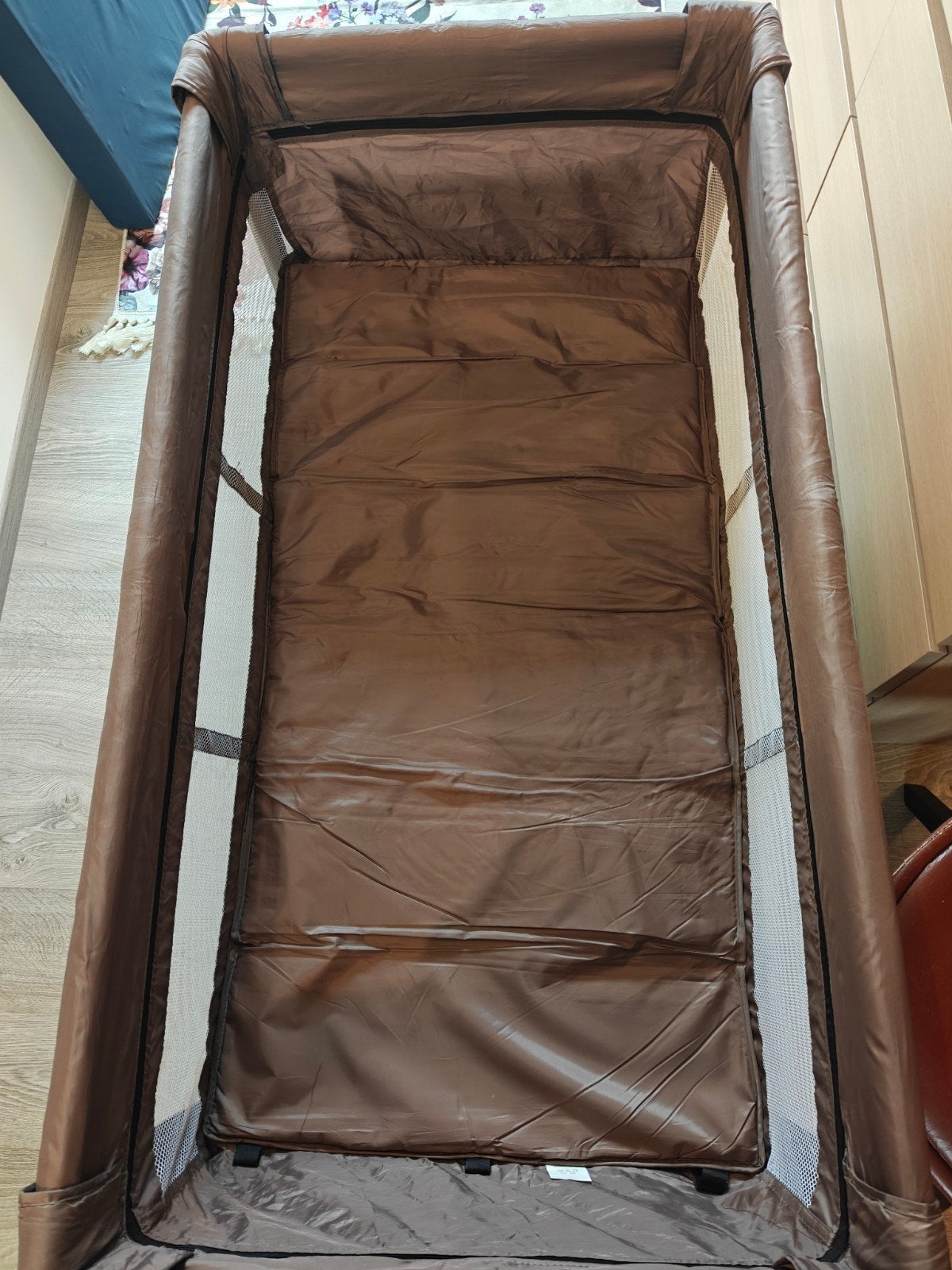 Reisbedje / babybedje. Als nieuw!, Ophalen