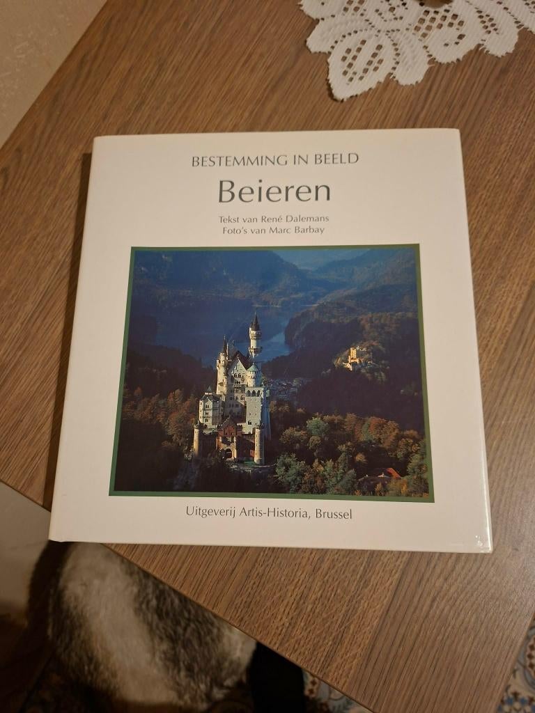 Bestemming in beeld : Beieren, Boeken, Reisverhalen, Ophalen of Verzenden, Gelezen, Europa
