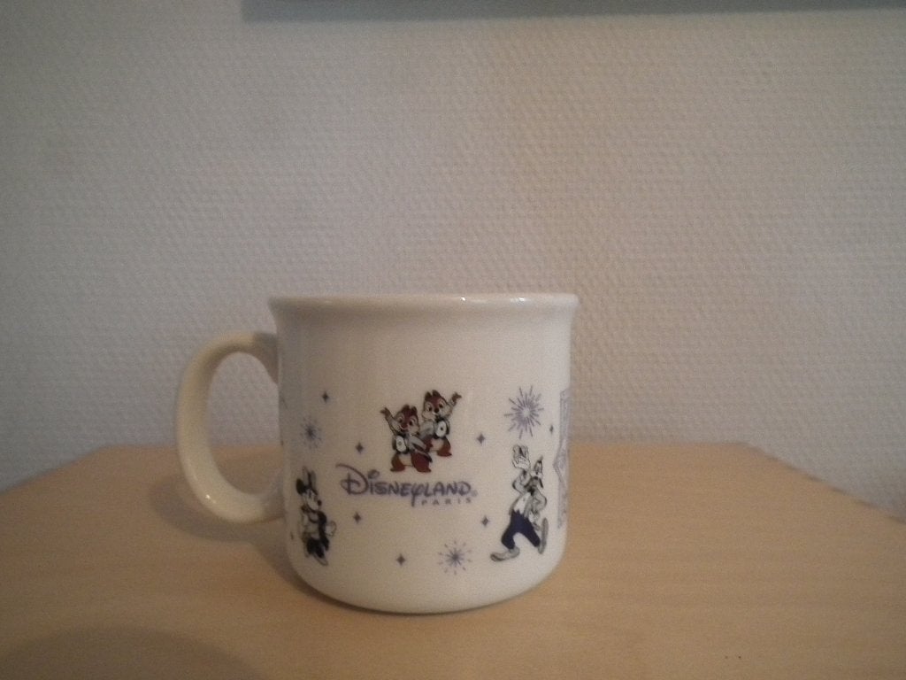 Tasse Disneyland Paris (Disney 100 ans), Envoi, Autres personnages, Neuf, Autres types