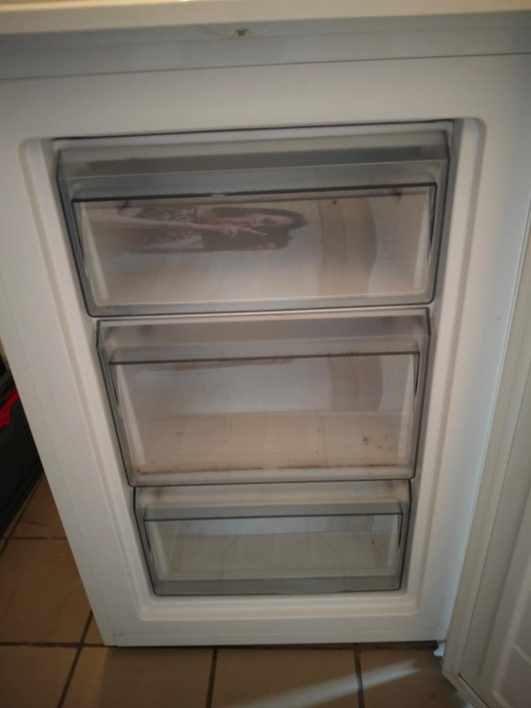 Diepvries met lades, Ophalen
