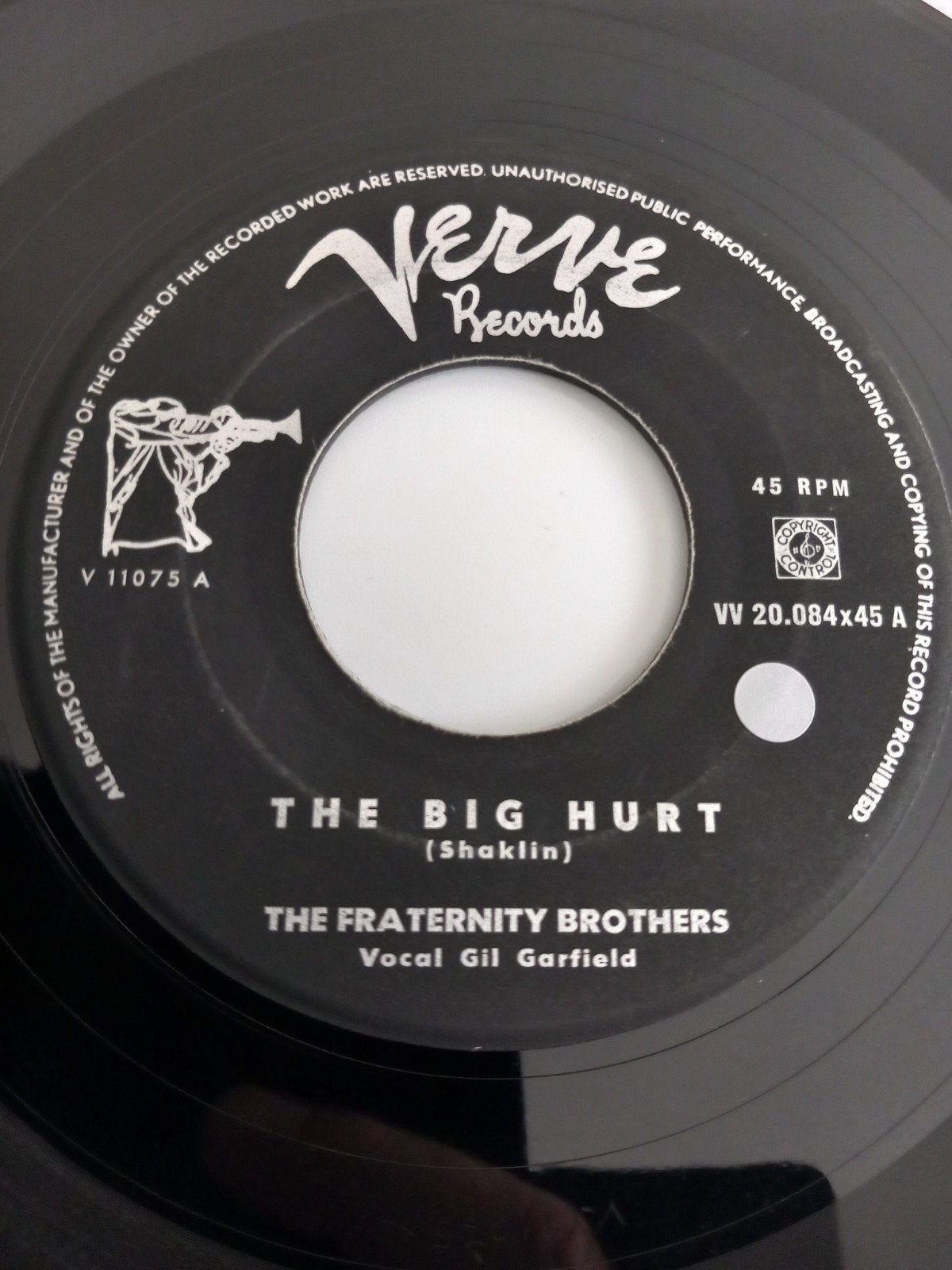 THE FRATERNITY BROTHERS. THE BIG HURT . RARE  45T, Enlèvement ou Envoi, Autres genres