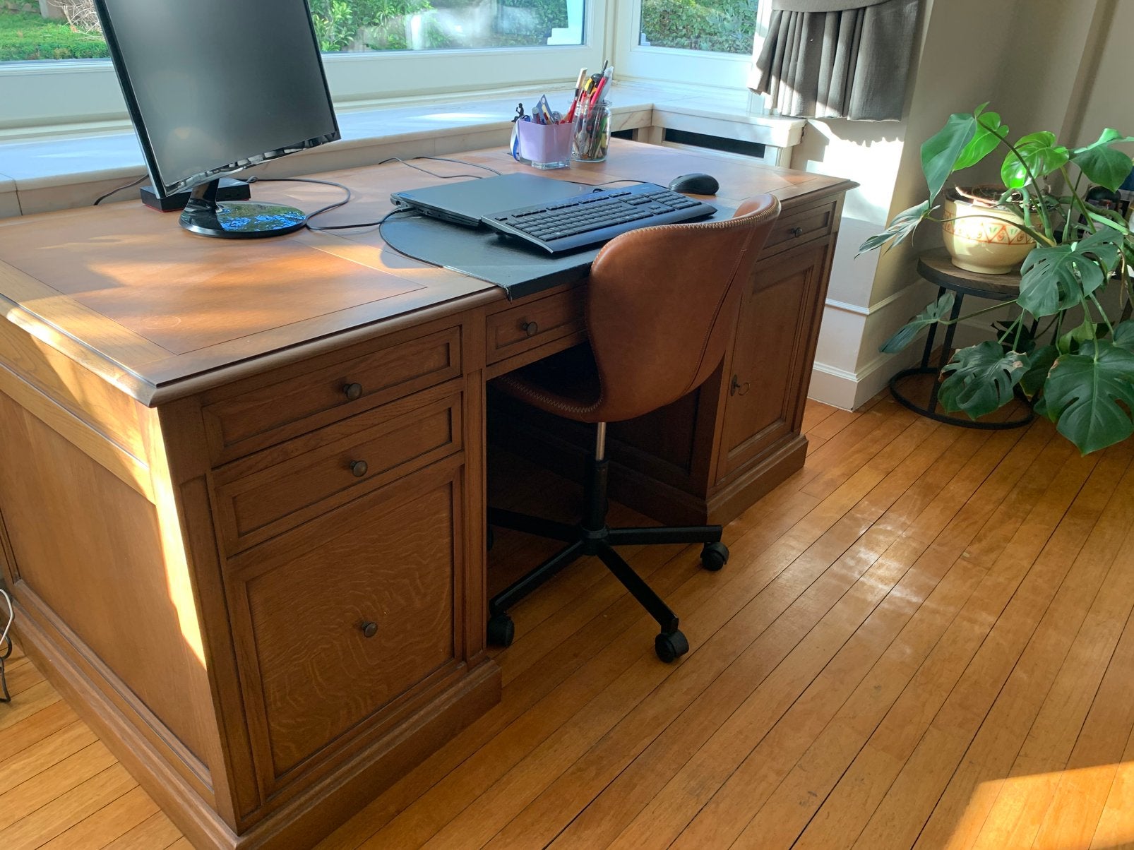 Joli bureau en bois, Maison & Meubles, Bureau d'ordinateur, Classique, Enlèvement, Utilisé