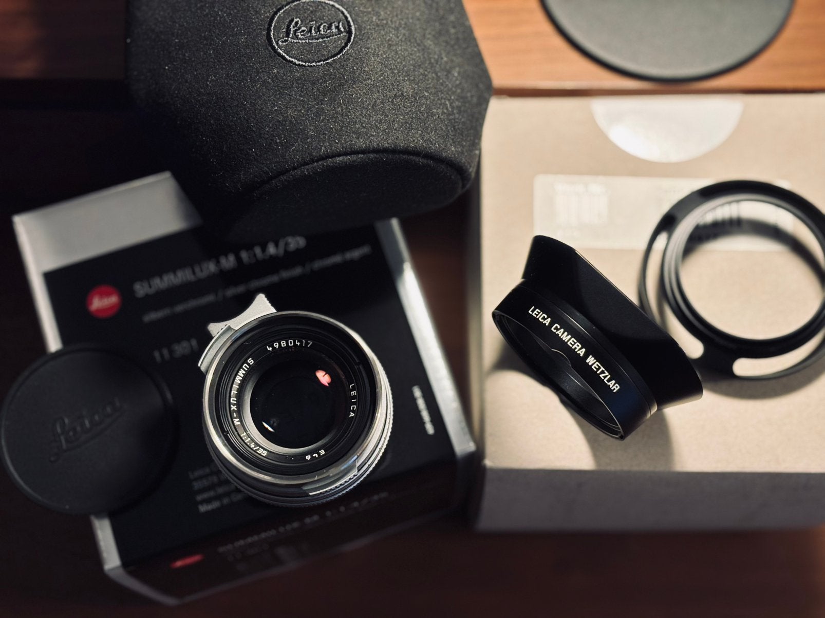 Leica M 35mm f/1.4 steel rim reissue, TV, Hi-fi & Vidéo, Enlèvement ou Envoi, Comme neuf, Leica, Accessoires