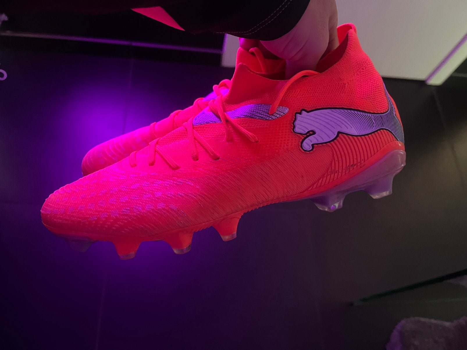 Chaussures de football taille 40 Puma d'occasion, Enlèvement, Comme neuf, Chaussures