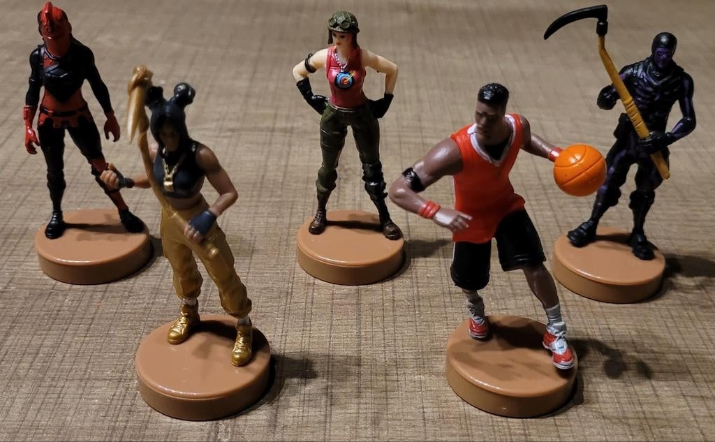 Fortnite: 5 verzamelfiguurtjes, Ophalen of Verzenden, Zo goed als nieuw