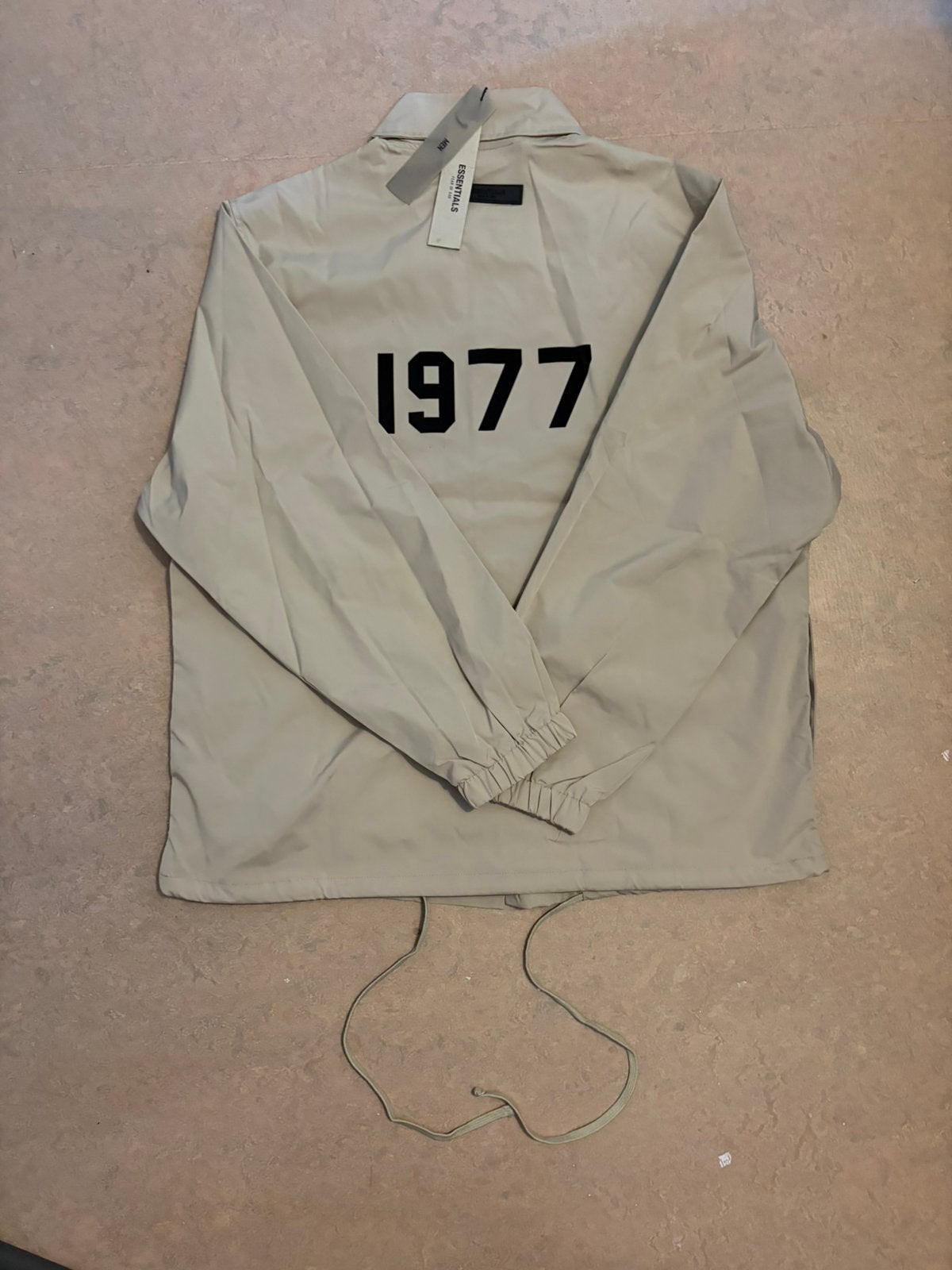1977 vest, Ophalen of Verzenden, Zo goed als nieuw, Maat 48/50 (M), Beige