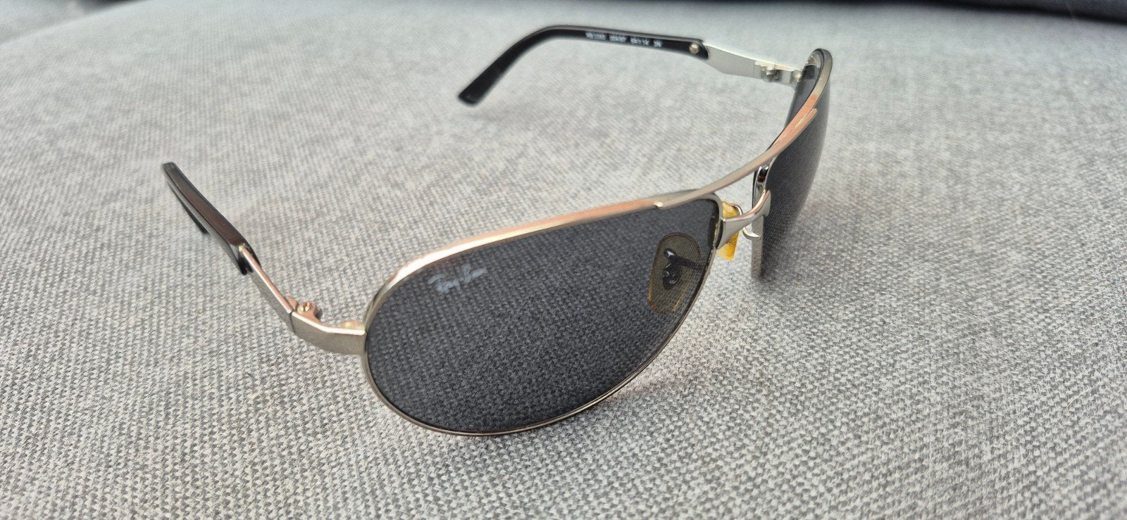 Zilverkleurige Ray ban zwarte glazen, Ophalen, Gebruikt, Zonnebril, Zwart
