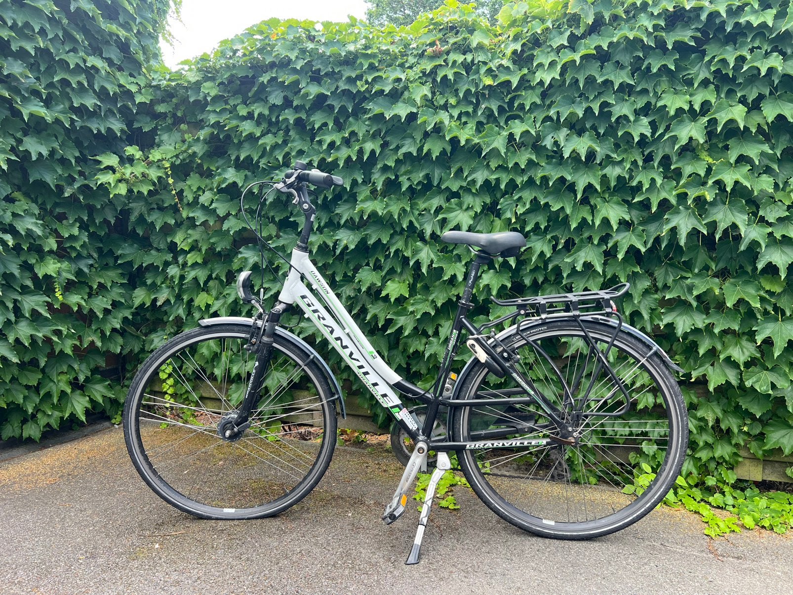 Granville vrouwenfiets, Ophalen, Gebruikt