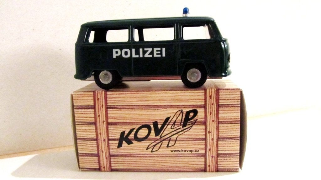 Volkswagen Bus "POLIZEI" Kovap 0632 + doos (POLITIE), Hobby en Vrije tijd, Overige merken, 1:32 tot 1:50, Overige typen, Nieuw