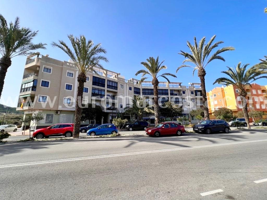REF S37432 - Magnifique appartement rénové avec garage, Immo, Étranger, Espagne, Appartement, Ville