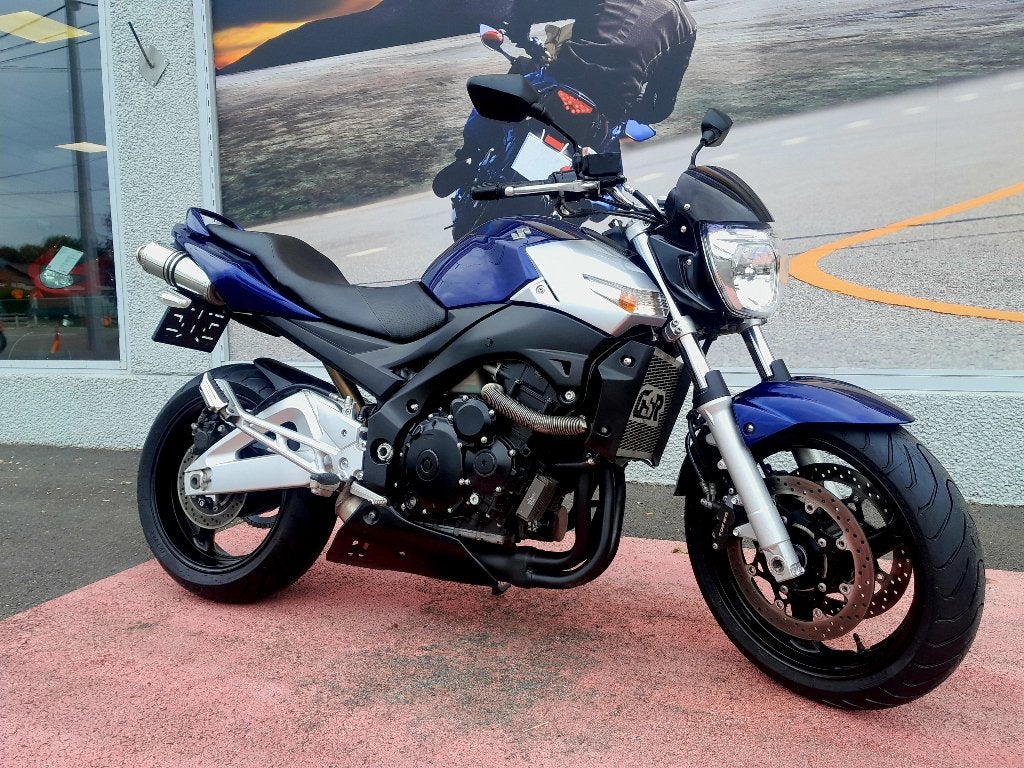 SUZUKI GSR 600 Garantie 1 ou 2 ans MOTOSD, 4 cilinders, Meer dan 35 kW, Handgeschakeld, 600 cc