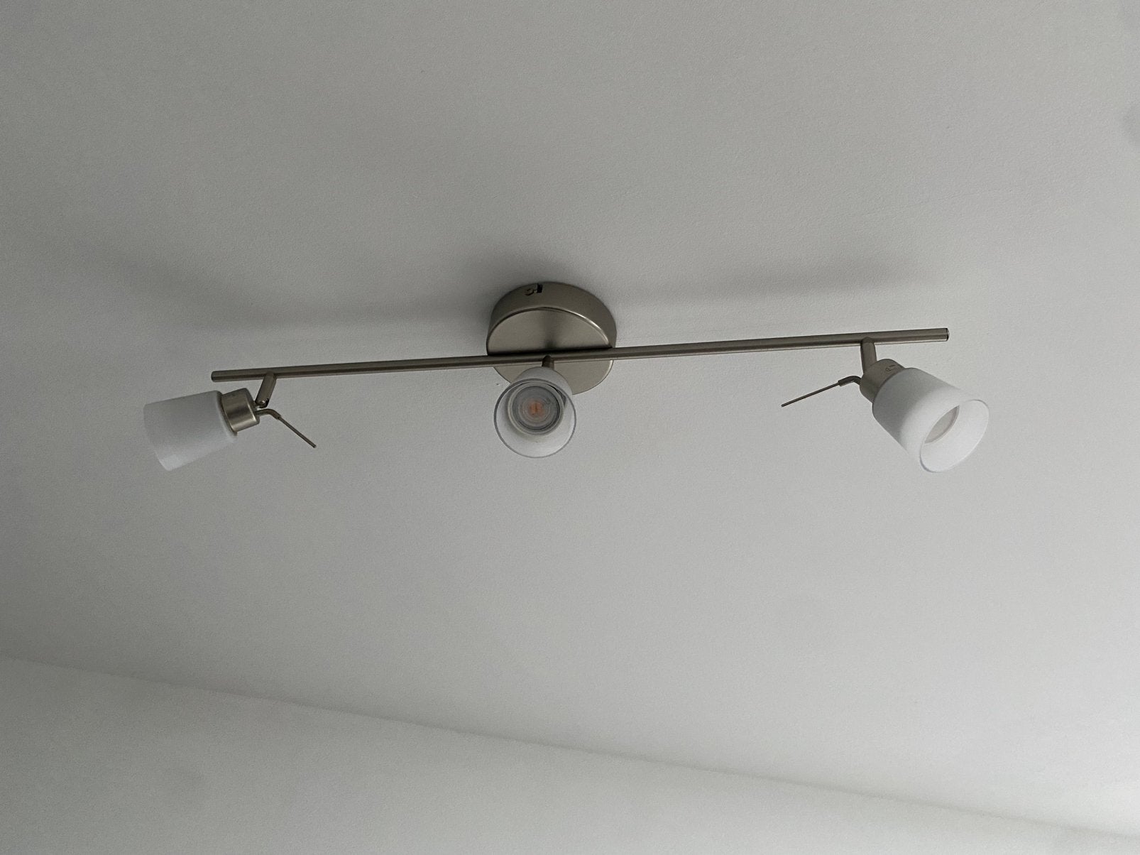 Verlichting, Ophalen, Zo goed als nieuw