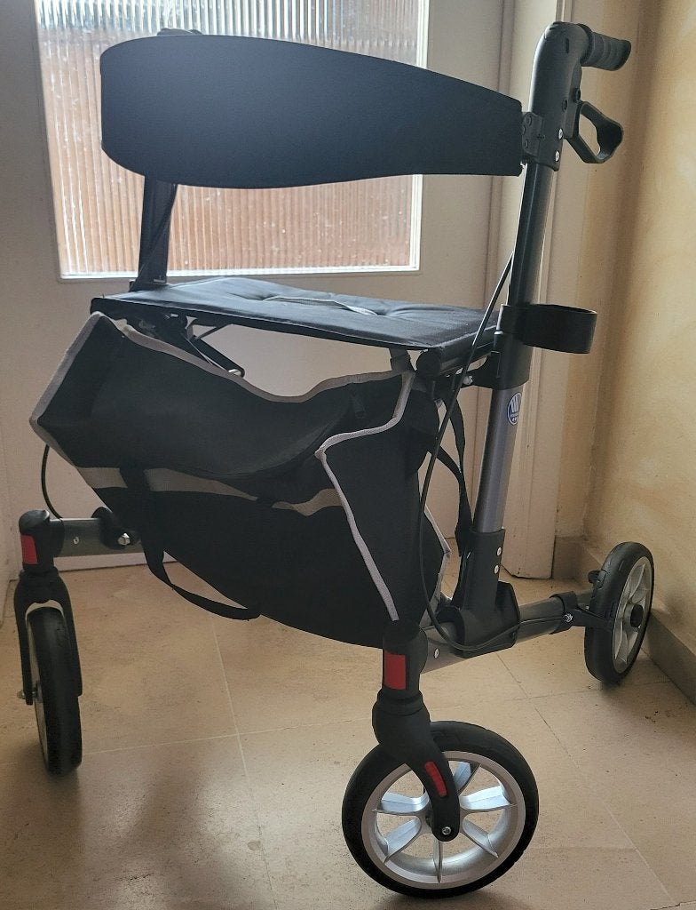 VERMEIREN Rollator Quava *** ZO GOED ALS NIEUW ***, Diversen, Rollators, Zo goed als nieuw, Lichtgewicht, Opvouwbaar, Ophalen of Verzenden