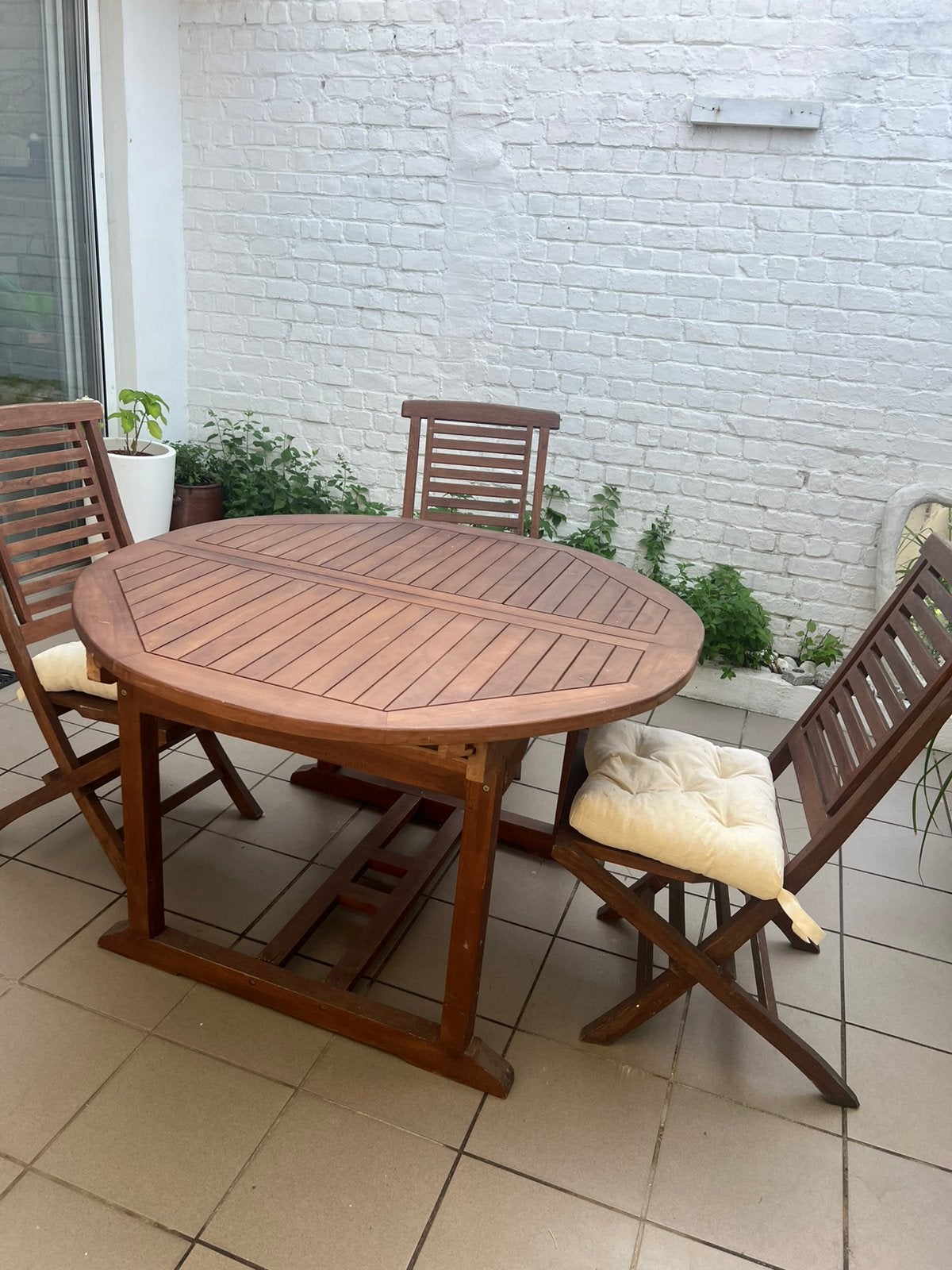 Table et 3 chaises de jardin en bois, Jardin & Terrasse, Ensembles de jardin, Comme neuf, Bois, 8 places, Table à dinner, Enlèvement