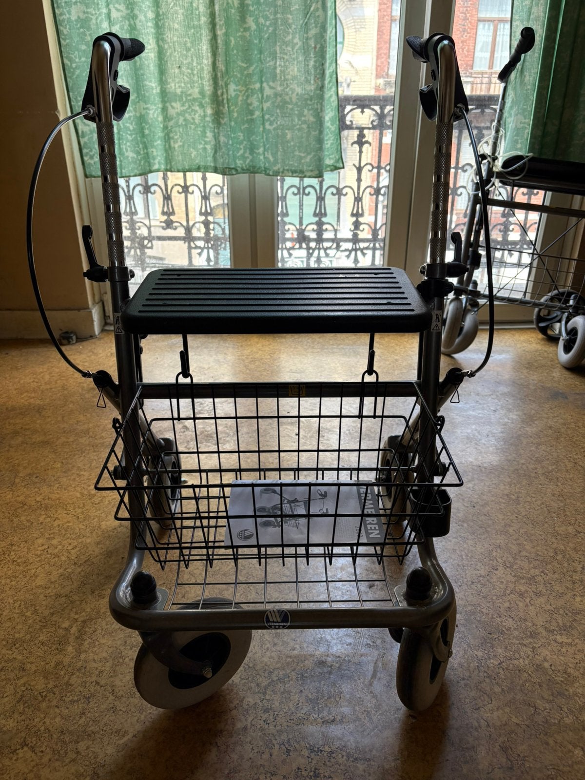 Rollator pliable, Enlèvement, Pliable, Comme neuf