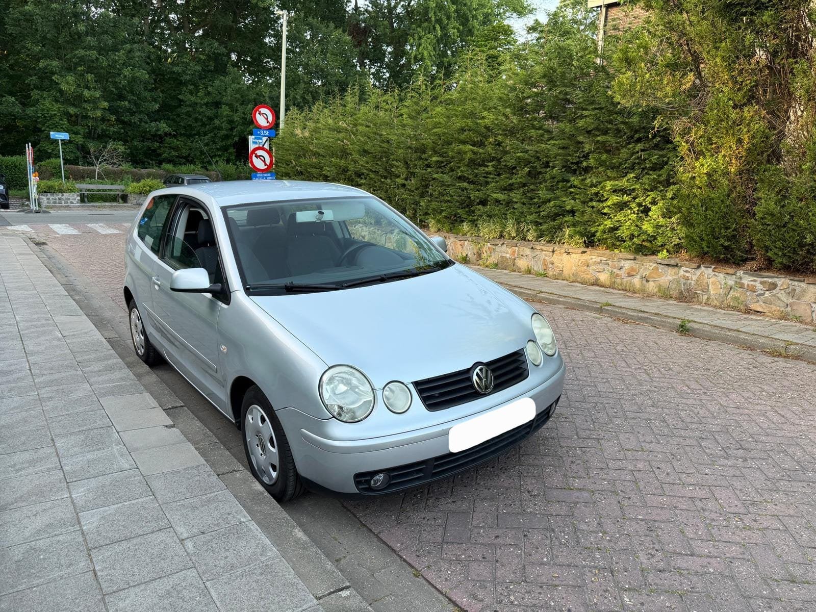 Volkswagen Polo 1.2i benzine weinig km reeds gekeurd, https://public.car-pass.be/vhr/97936fe3-7efc-4e4e-a549-8382cf2f2ad5, Bedrijf