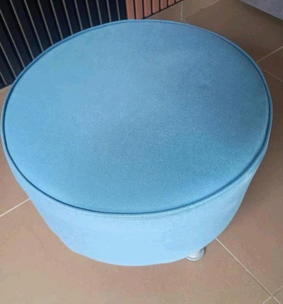 Ikea poef  10 euro, Ophalen
