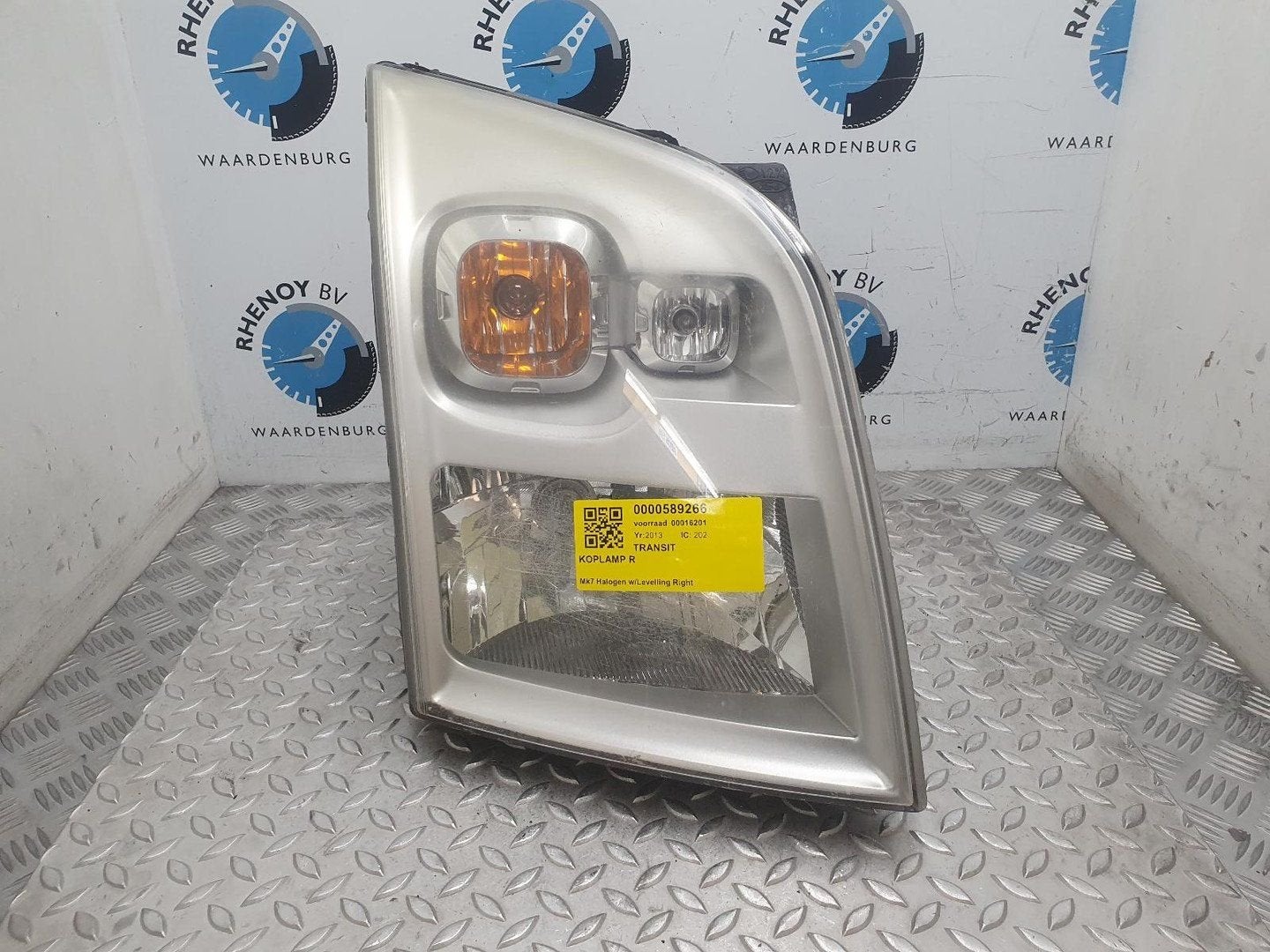 FORD TRANSIT 300M 2.2 TDCI SHD  KOPLAMP R 2013, Ophalen of Verzenden, Gebruikt, ARN erkend