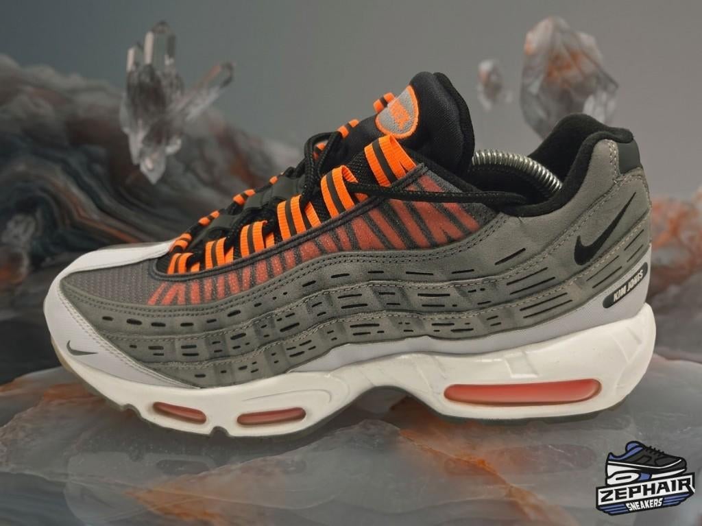 Nike Air Max 95 x Kim Jones 'Total Orange' EU43 2020, Kleding | Heren, Schoenen, Zwart, Nike, Ophalen of Verzenden, Sneakers