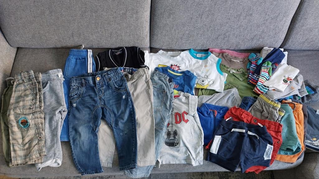 Babykleding voor jongens maat 74-86, Enlèvement