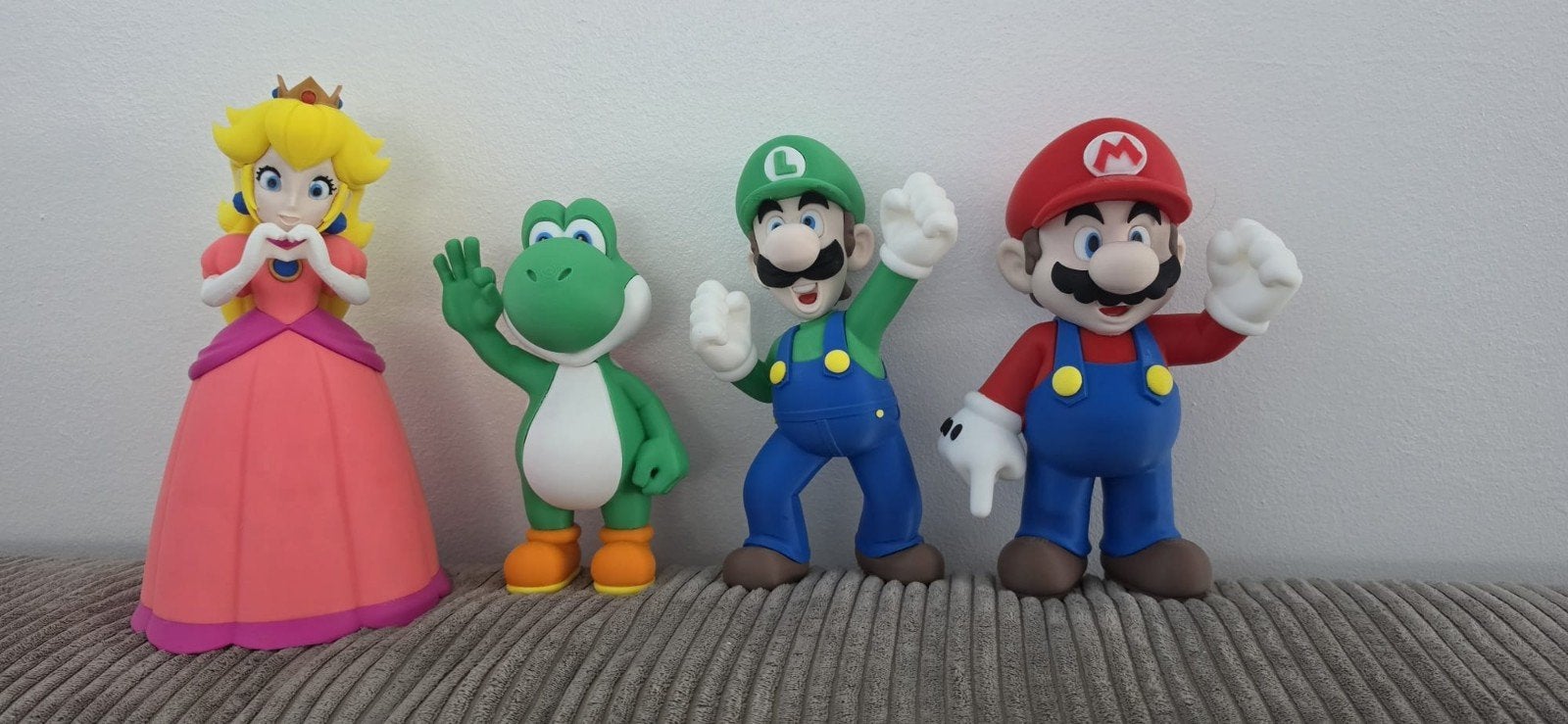 mario luigi peach en yoshi, Collections, Enlèvement ou Envoi, Neuf, Statue ou Figurine