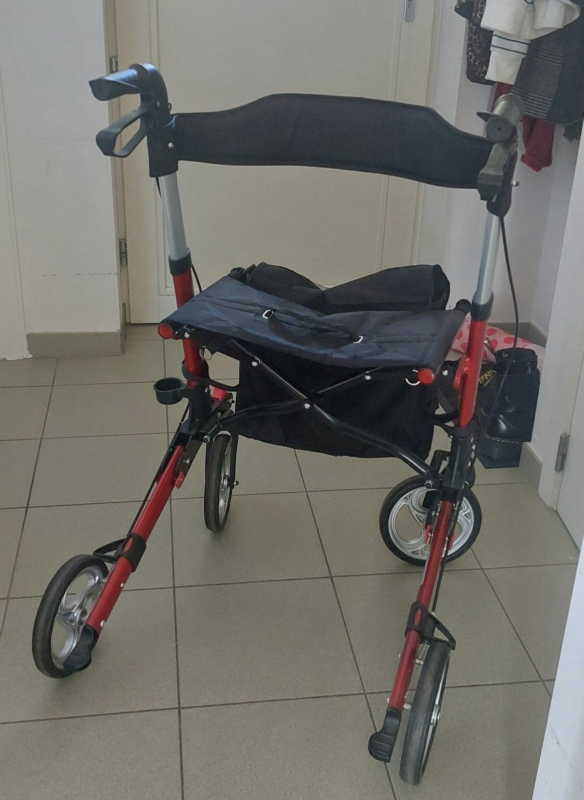 rollator aluminium, Ophalen