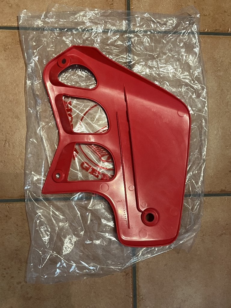 Honda CR250 1989 ouie de radiateur neuve d'origine Honda, Motos, Enlèvement ou Envoi