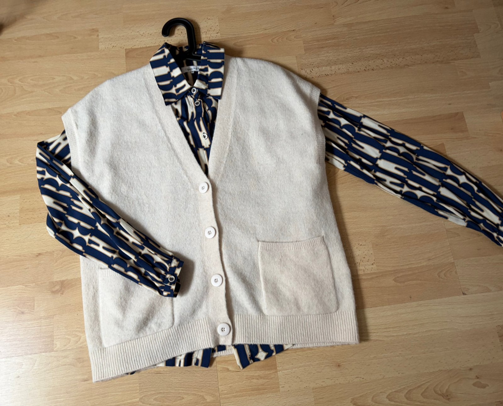 Blouse en debardeur Terre Bleue, maat 38., Kleding | Dames, Verzenden, Zo goed als nieuw, Maat 38/40 (M), Beige