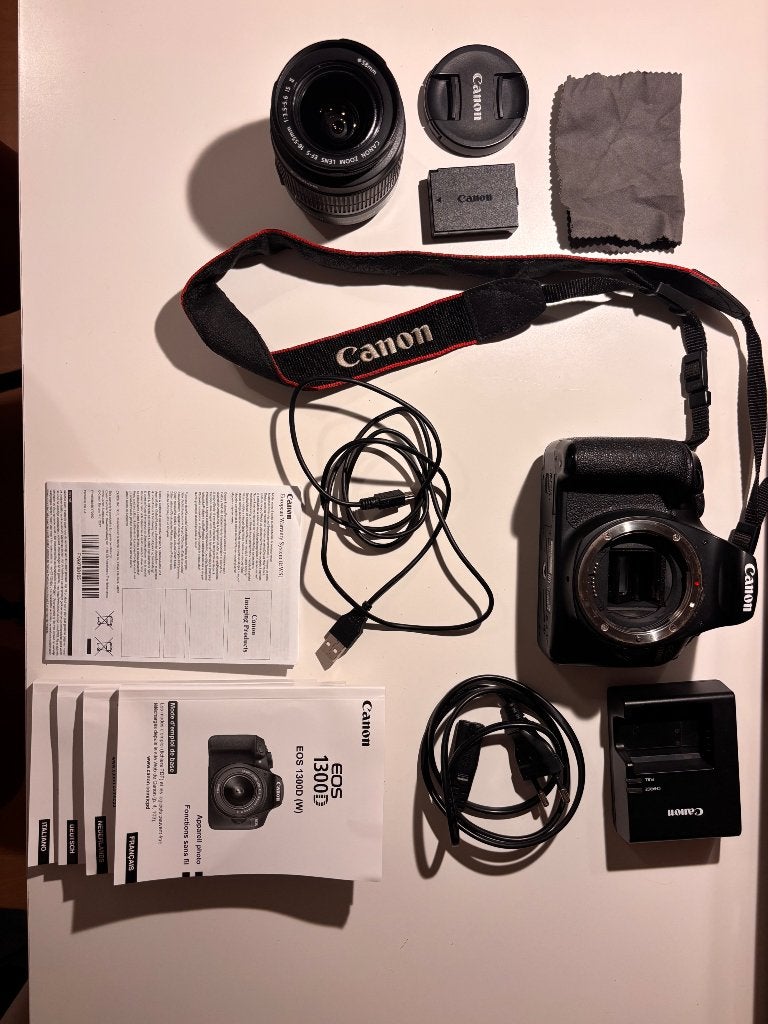 Canon EOS 1300D (W) + EF-S 18-55mm lens – originele kit, Audio, Tv en Foto, Fotocamera's Digitaal, Gebruikt, Spiegelreflex, Canon