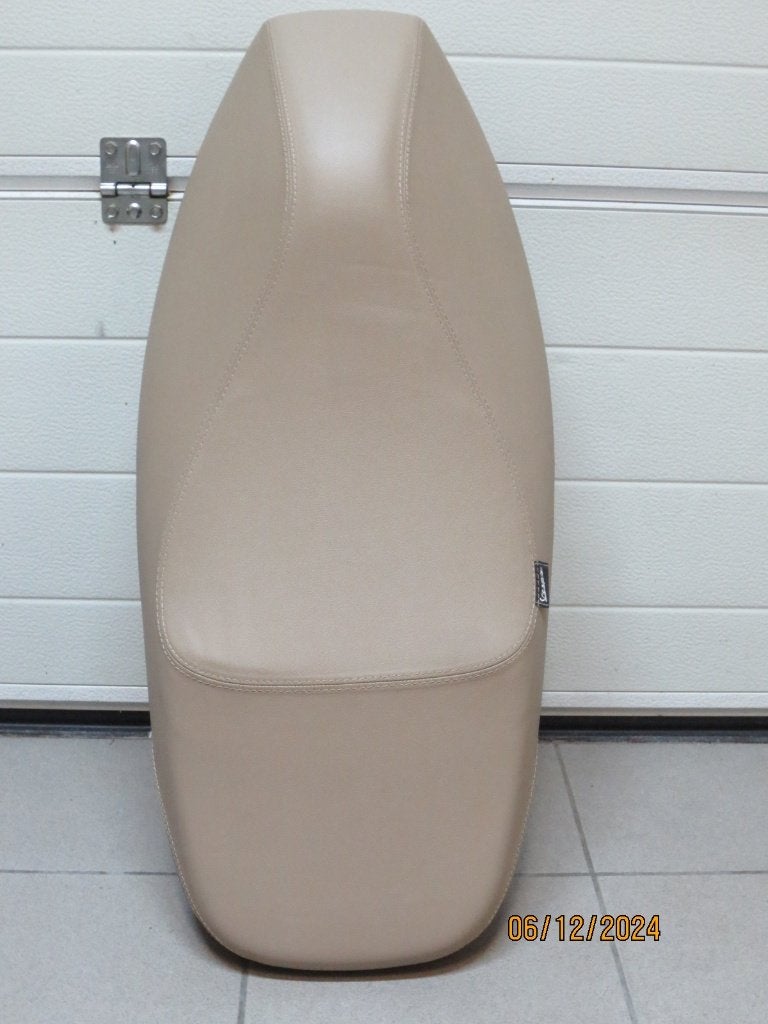 PX compleet wiel, GTS zadel, hulpstukken vervangen van riem,, Motoren, Scooter, Nieuw, 125 cc, 11 kW of minder