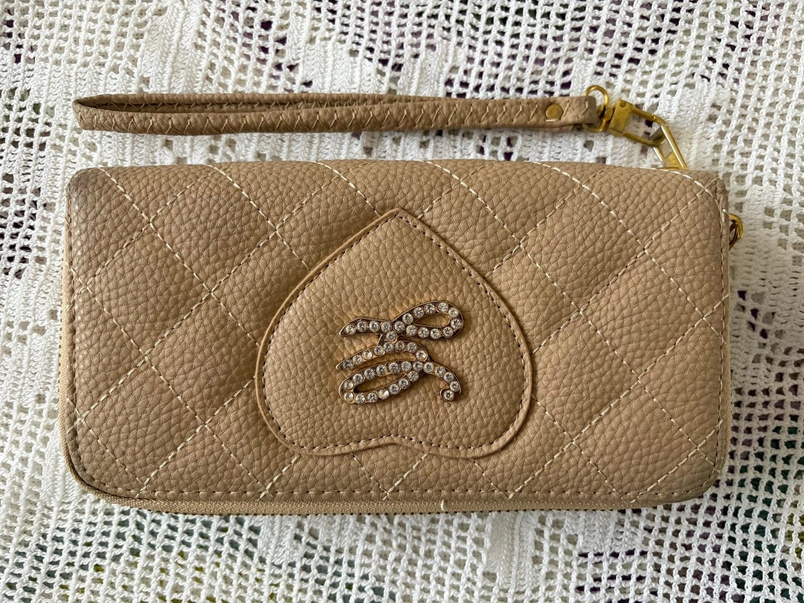 Grand Portefeuille / Pochette Beige Matelassé, Enlèvement ou Envoi, Comme neuf, Beige, Cuir