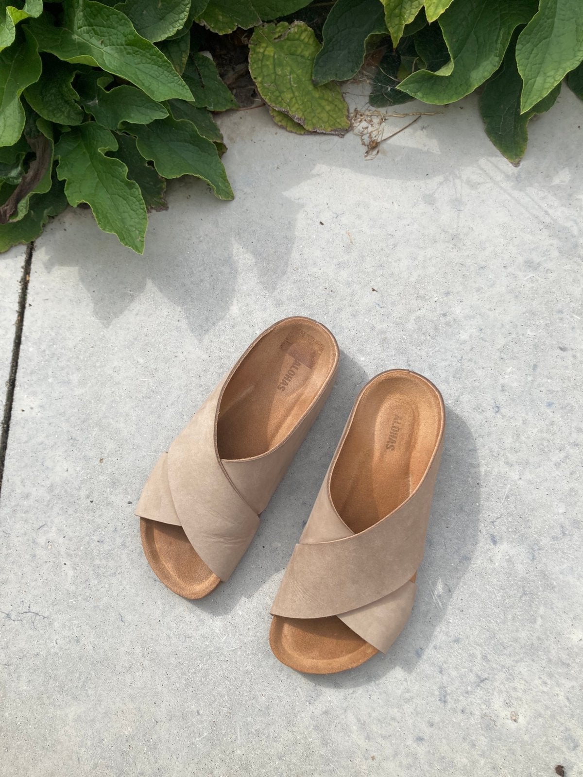 ALOHAS slipper 36, Ophalen, Zo goed als nieuw