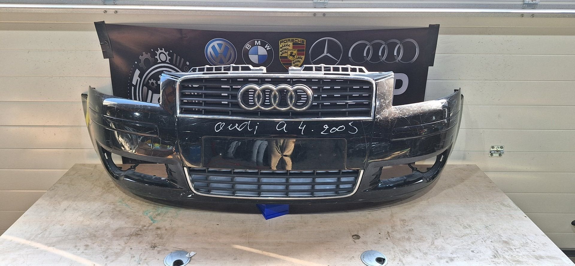 Audi A4 voorbumper, -, Audi, Utilisé, -