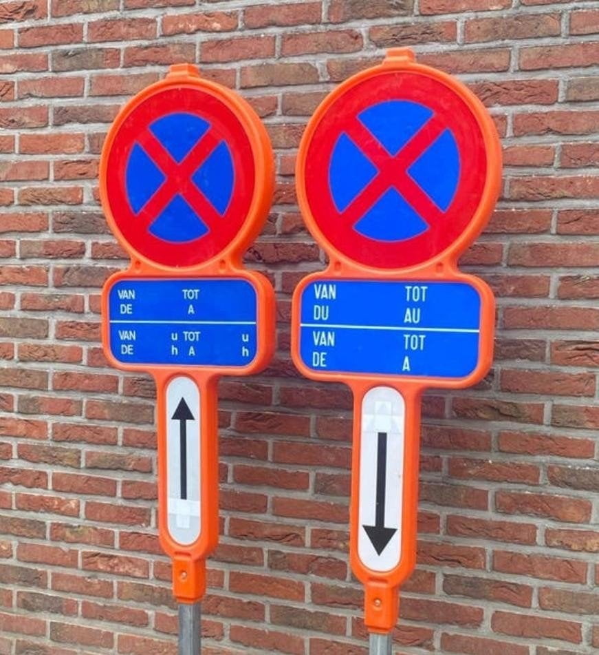 parkeerverbodsborden (E3) te huur, Enlèvement