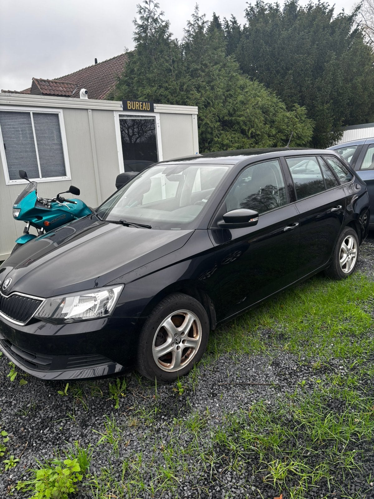 Skoda Fabia stationwagen 1.4 diesel 230000km 2017 euro 6, Auto-onderdelen, Overige Auto-onderdelen, Ophalen, Skoda