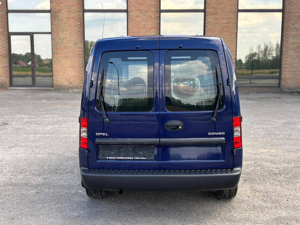 Opel Combo 1.4 essence lez ok, Auto's, Elektrische ramen, Bedrijf, Handgeschakeld, 5 deurs