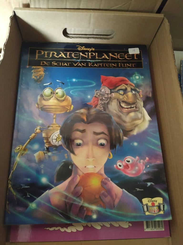 strip Disney Piratenplaneet De schat van kapitein..., Boeken, Ophalen of Verzenden
