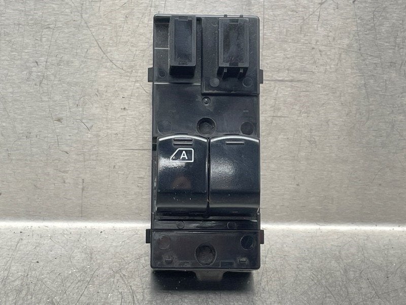 RAAMSCHAKELAAR Nissan NV 200 (M20M) (01-2010/-), Gebruikt, Nissan